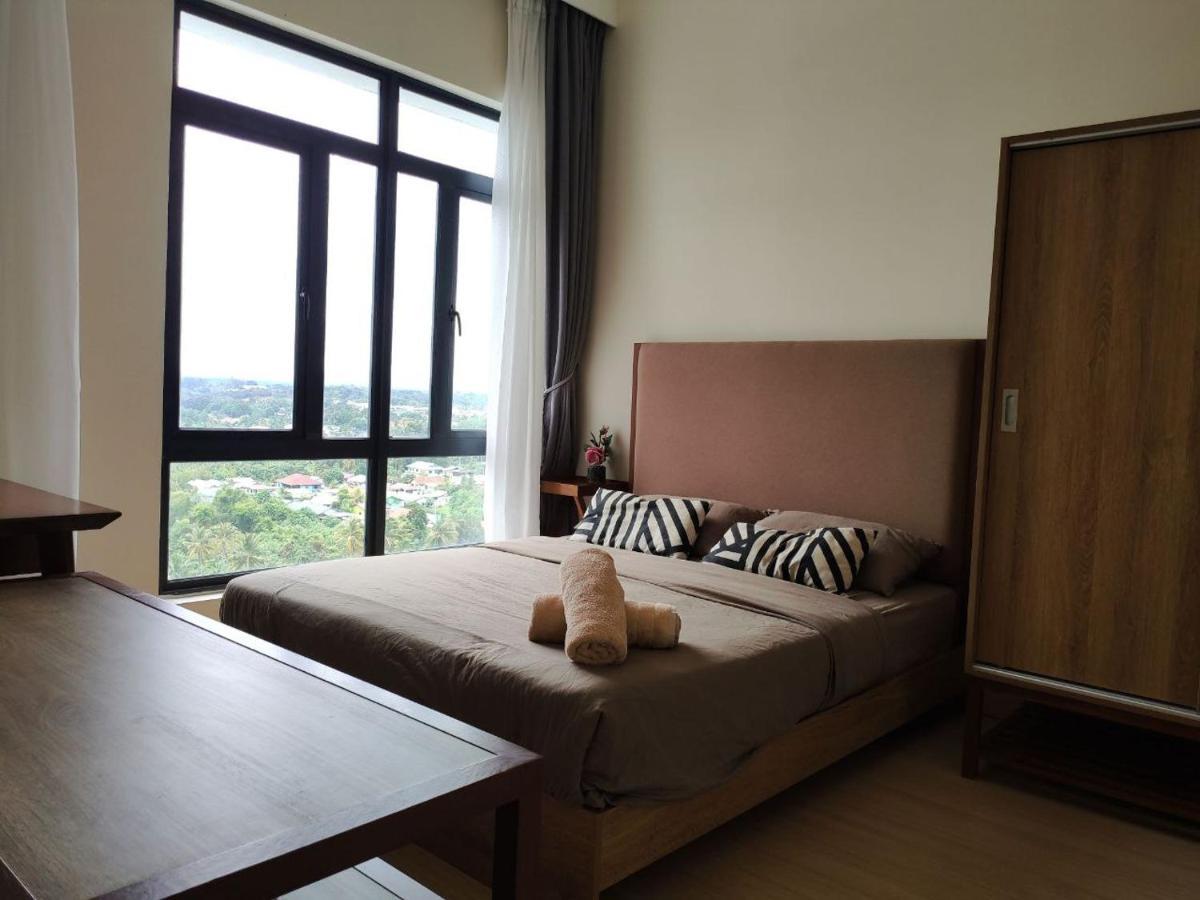 Casa Raudhah @ Timurbay Seafront Residence Kampung Sungai Karang Exterior foto